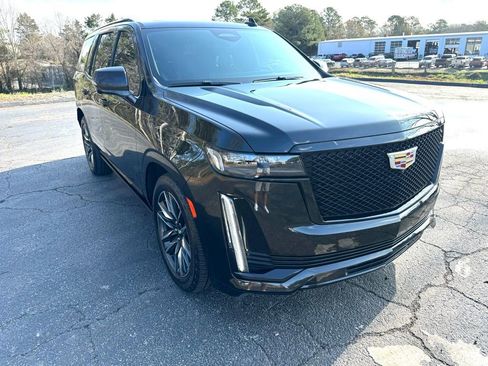 Used 2024 Cadillac Escalade Sport Platinum image 38