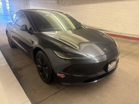 Used 2024 Tesla Model 3 Standard Range RWD image 3