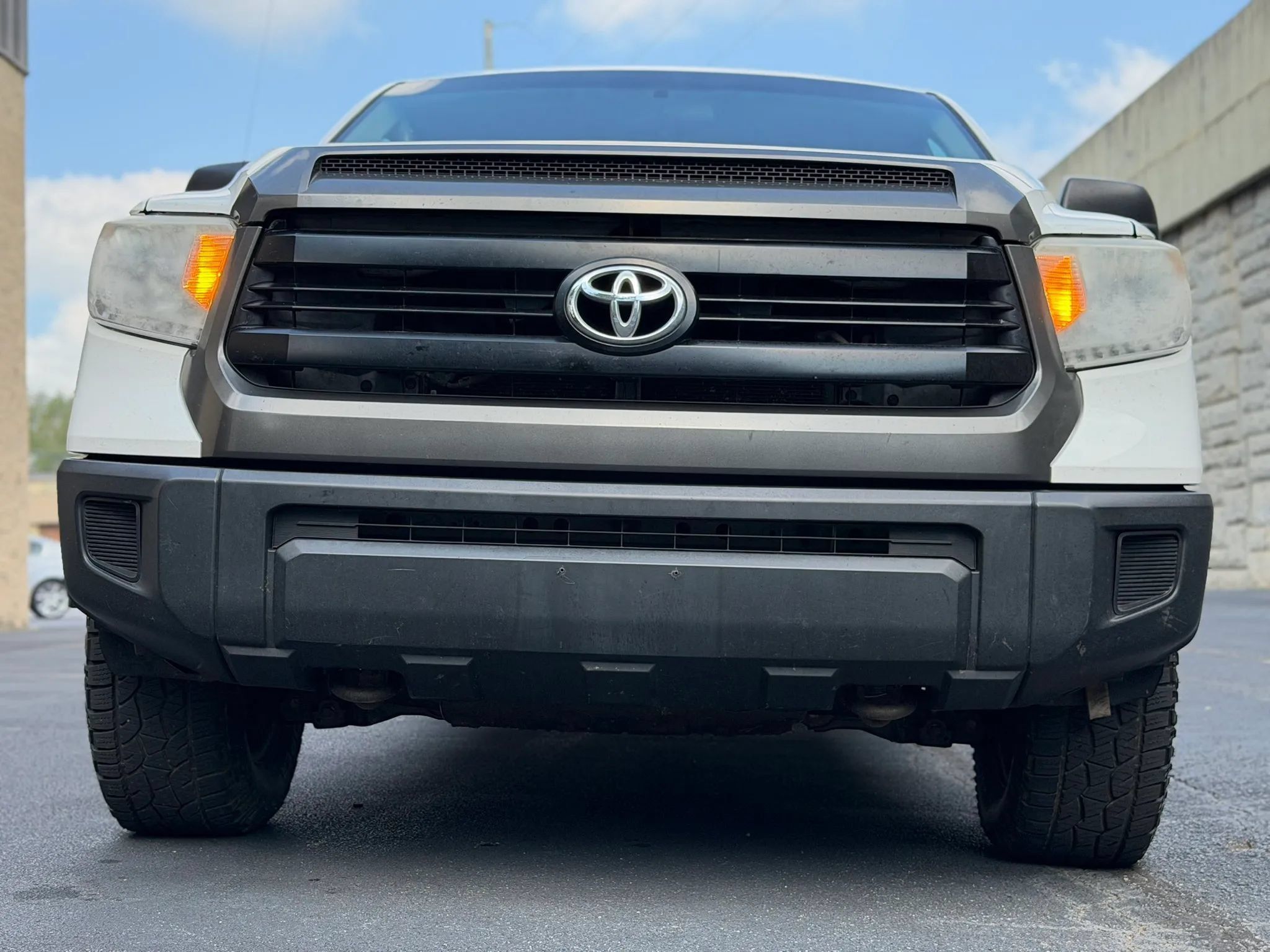 Used 2017 Toyota Tundra SR AWD/4WD image 33