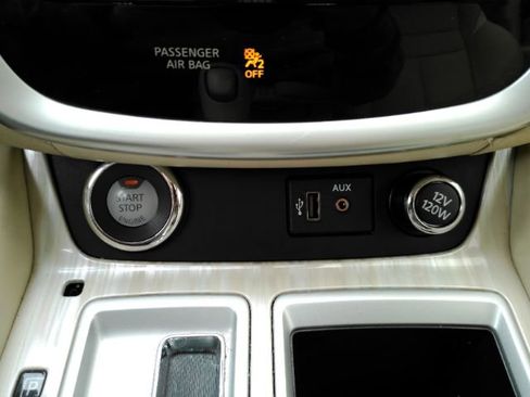 Used 2018 Nissan Murano SL w/ Moonroof Package AWD/4WD image 48