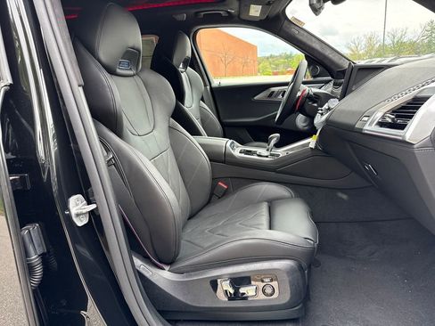 New 2026 BMW XM Label Red image 24