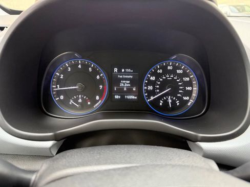 Used 2019 Hyundai Kona Limited image 17