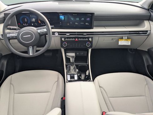 New 2026 Hyundai Tucson SEL image 18