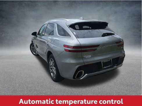 Used 2025 Genesis GV70 2.5T AWD/4WD image 7