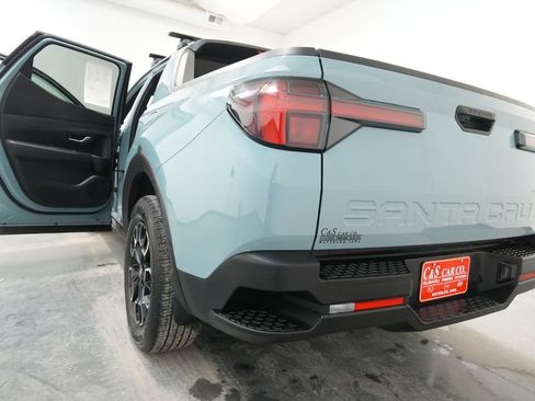 Used 2023 Hyundai Santa Cruz SEL Premium image 22