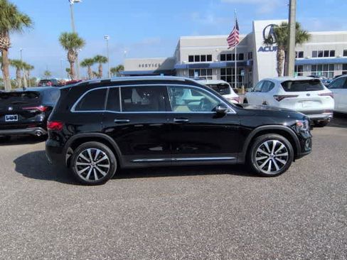 Used 2022 Mercedes-Benz GLB 250 GLB 250 image 9