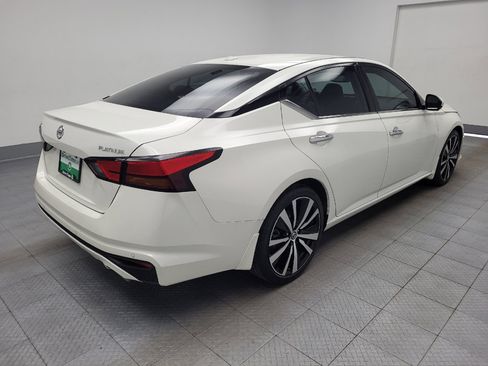 Used 2019 Nissan Altima 2.5 Platinum FWD image 9