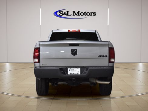 Used 2024 RAM 1500 Warlock AWD/4WD image 7