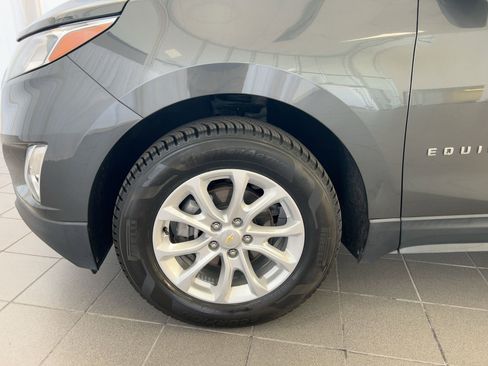 Used 2019 Chevrolet Equinox LT image 12
