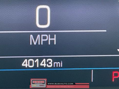 Used 2022 GMC Terrain SLE w/ Driver Convenience Package image 12