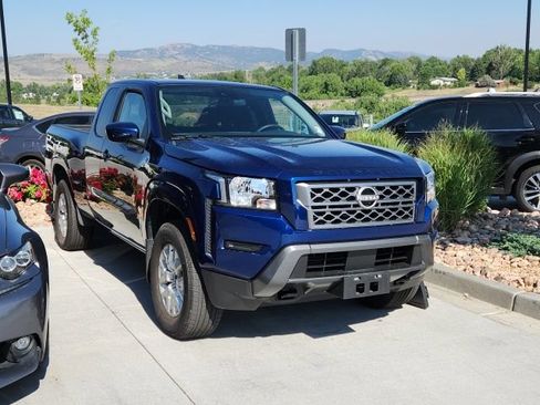 Used 2022 Nissan Frontier SV w/ Technology Package AWD/4WD image 1