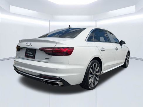 Used 2022 Audi A4 2.0T Premium w/ Convenience Package AWD/4WD image 4