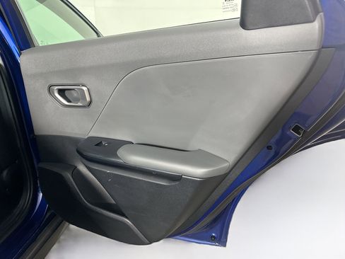 Used 2025 Kia K4 FWD image 27