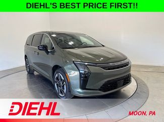 New 2027 Chrysler Pacifica Limited AWD/4WD video 1