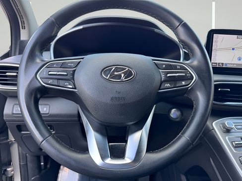 Used 2022 Hyundai Santa Fe SEL w/ Convenience + Premium Package FWD image 13