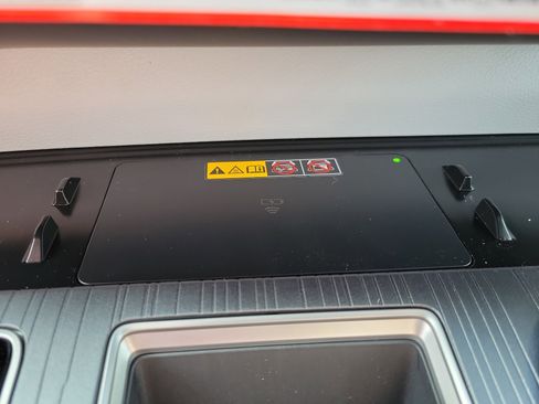 New 2026 Toyota Sienna XLE image 26