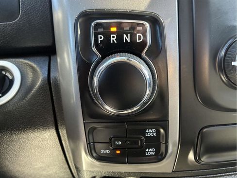 Used 2023 RAM 1500 Classic SLT AWD/4WD image 25