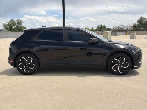 Used 2023 Hyundai Ioniq 5 SEL AWD/4WD image 9