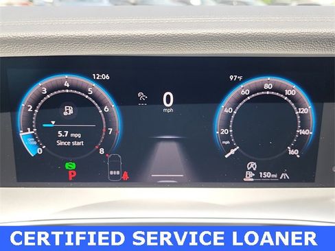 New 2025 Volkswagen Tiguan SE image 24