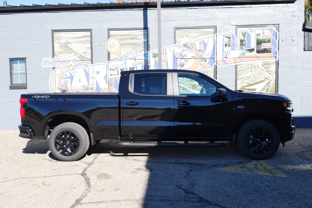 New 2026 Chevrolet Silverado 1500 RST w/ Dark Appearance Package AWD/4WD image 32