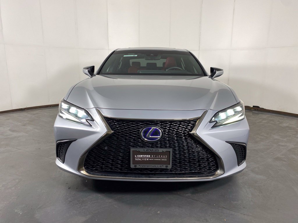 Certified 2022 Lexus ES 300h F Sport w/ Accessory Package 2 FWD image 4