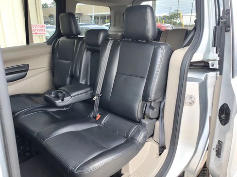 Used 2014 Ford Transit Connect XLT FWD image 31