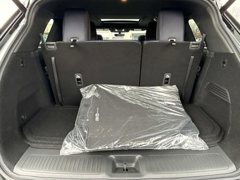 New 2026 INFINITI QX60 Sport image 22