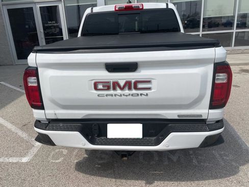 Used 2024 GMC Canyon Elevation w/ Convenience Package image 5
