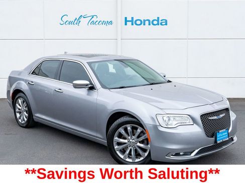 Used 2018 Chrysler 300 Limited AWD/4WD image 1