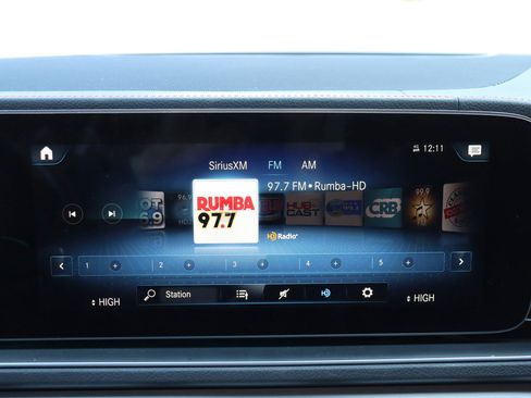 Used 2023 Mercedes-Benz GLE 53 AMG 4MATIC w/ Exterior Lighting Package image 36