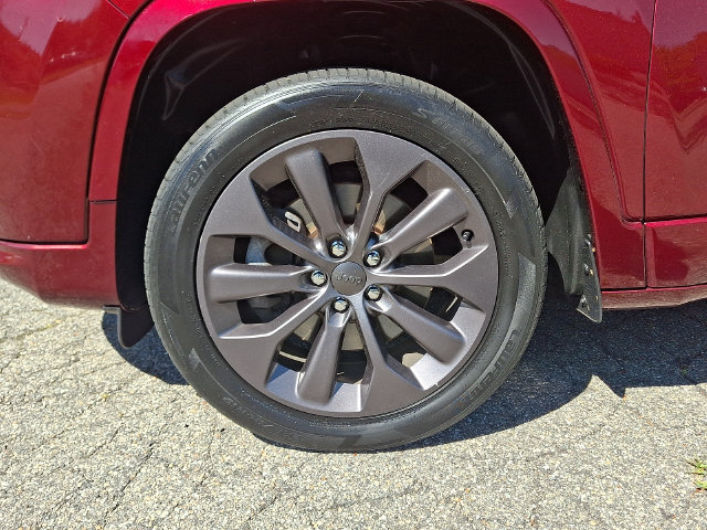 Used 2020 Jeep Cherokee High Altitude AWD/4WD image 8