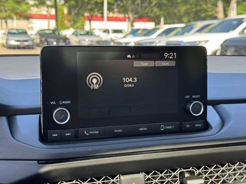 Used 2023 Honda Accord EX image 26