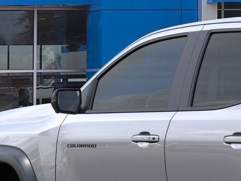 New 2026 Chevrolet Colorado ZR2 w/ Technology Package image 38