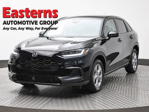 Used 2024 Honda HR-V LX image 1