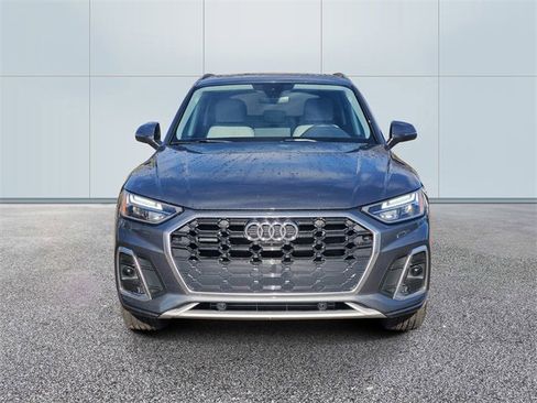 Used 2023 Audi Q5 2.0T Premium Plus w/ Premium Plus Package image 2