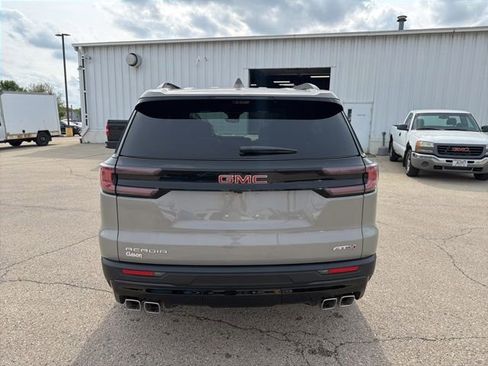 New 2026 GMC Acadia AT4 w/ Luxury Package AWD/4WD image 4