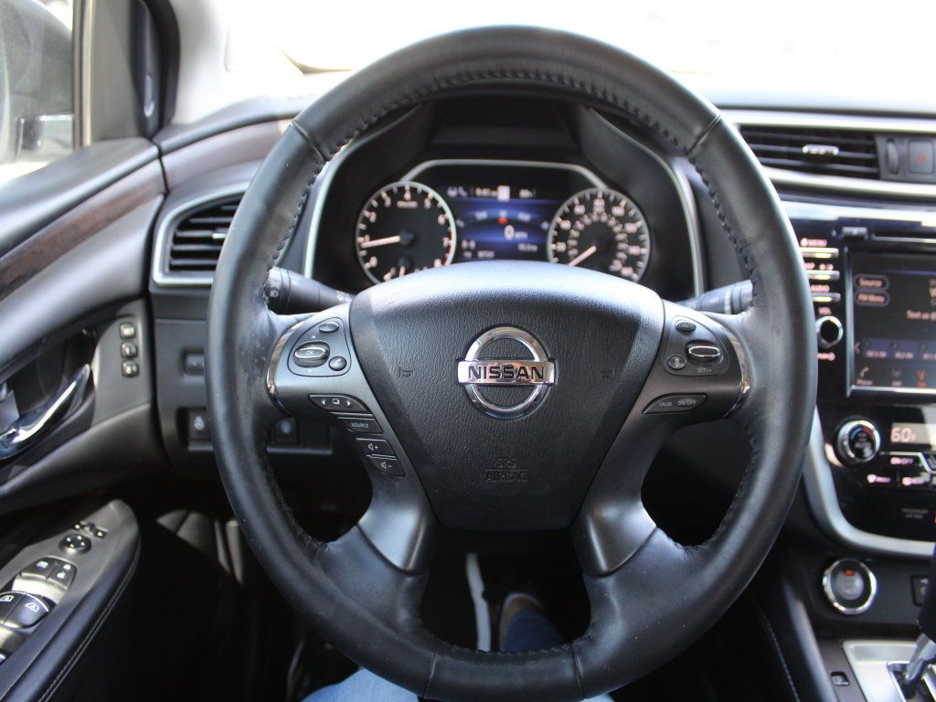 Used 2020 Nissan Murano Platinum FWD image 19