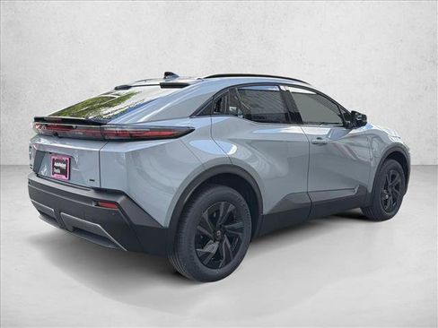 New 2026 Toyota C-HR AWD/4WD image 5