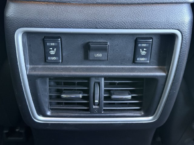 Used 2018 Nissan Murano Platinum FWD image 29