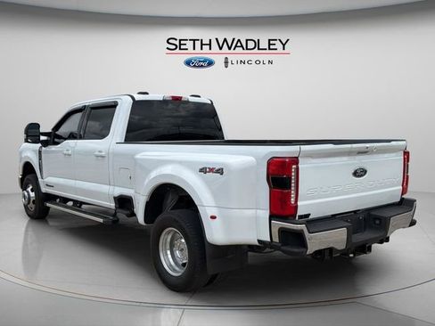 Certified 2025 Ford F350 Lariat AWD/4WD image 5