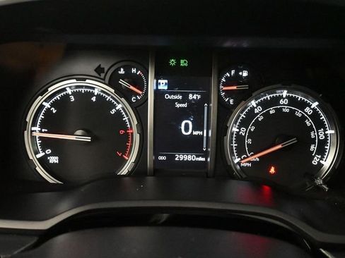 Used 2024 Toyota 4Runner TRD Off-Road Premium image 13