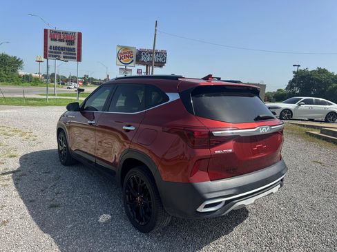 Used 2023 Kia Seltos SX AWD/4WD image 5