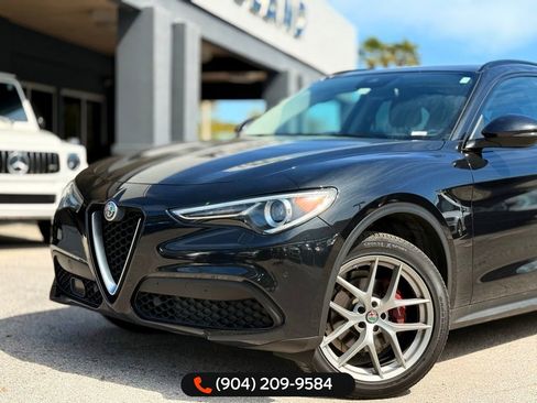 Used 2018 Alfa Romeo Stelvio Sport w/ Quick Order Package 22J Sport image 2