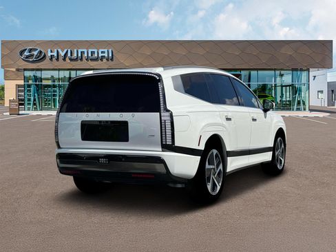New 2026 Hyundai Ioniq 9 Calligraphy AWD/4WD image 7