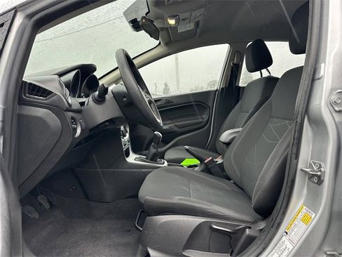 Used 2018 Ford Fiesta SE image 10
