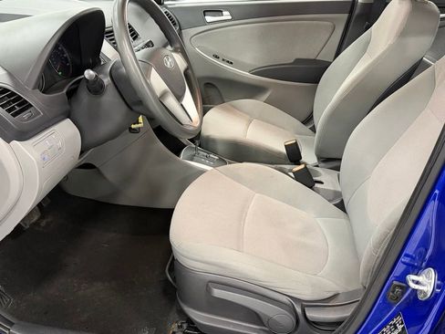 Used 2013 Hyundai Accent GLS image 13
