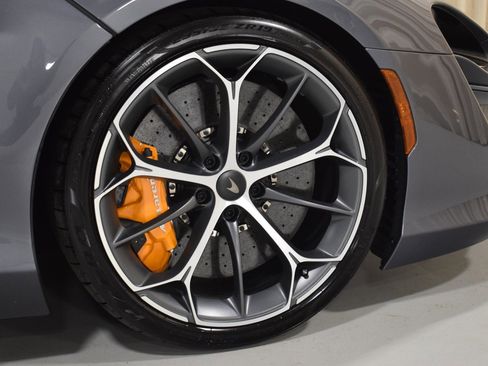 New 2025 McLaren Artura Spider image 15