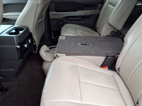 Used 2021 Ford Expedition XLT RWD image 12