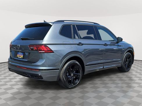 Certified 2023 Volkswagen Tiguan SE R-Line FWD image 5