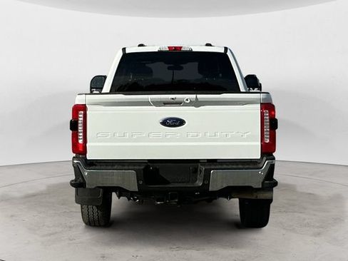 Used 2025 Ford F350 Lariat w/ FX4 Off-Road Package AWD/4WD image 4
